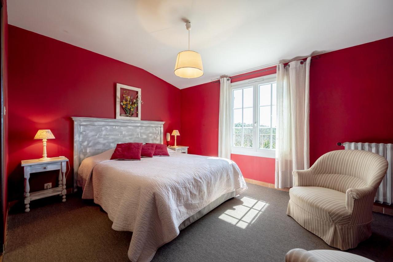 La Maison Du Rouge Gorge - Charmante Maison Climatisee Avec Piscine Ponteves Bagian luar foto